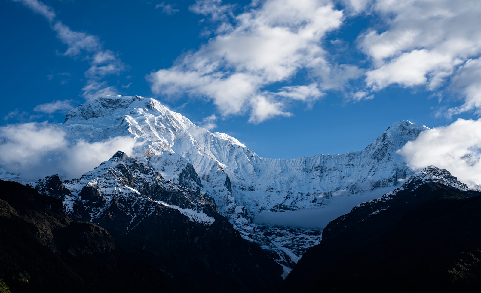 Is Annapurna Circuit trek Hard?